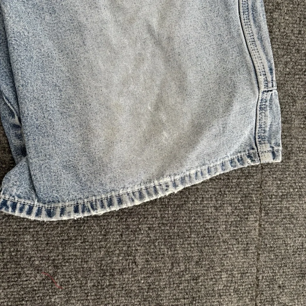 Vintage Y2K Levi's SilverTab Men's Denim Painter‎ Carpenter Shorts Size 32x10